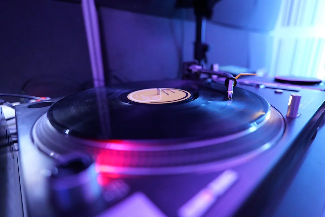 Curso de DJ con Vinilo