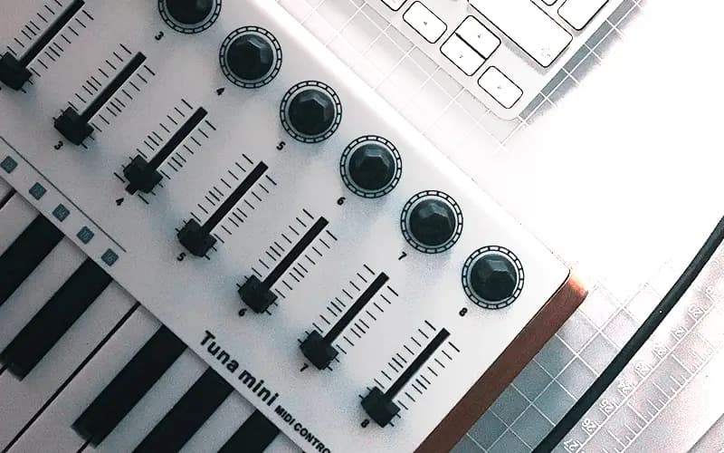 Mapear controlador MIDI en Serato DJ